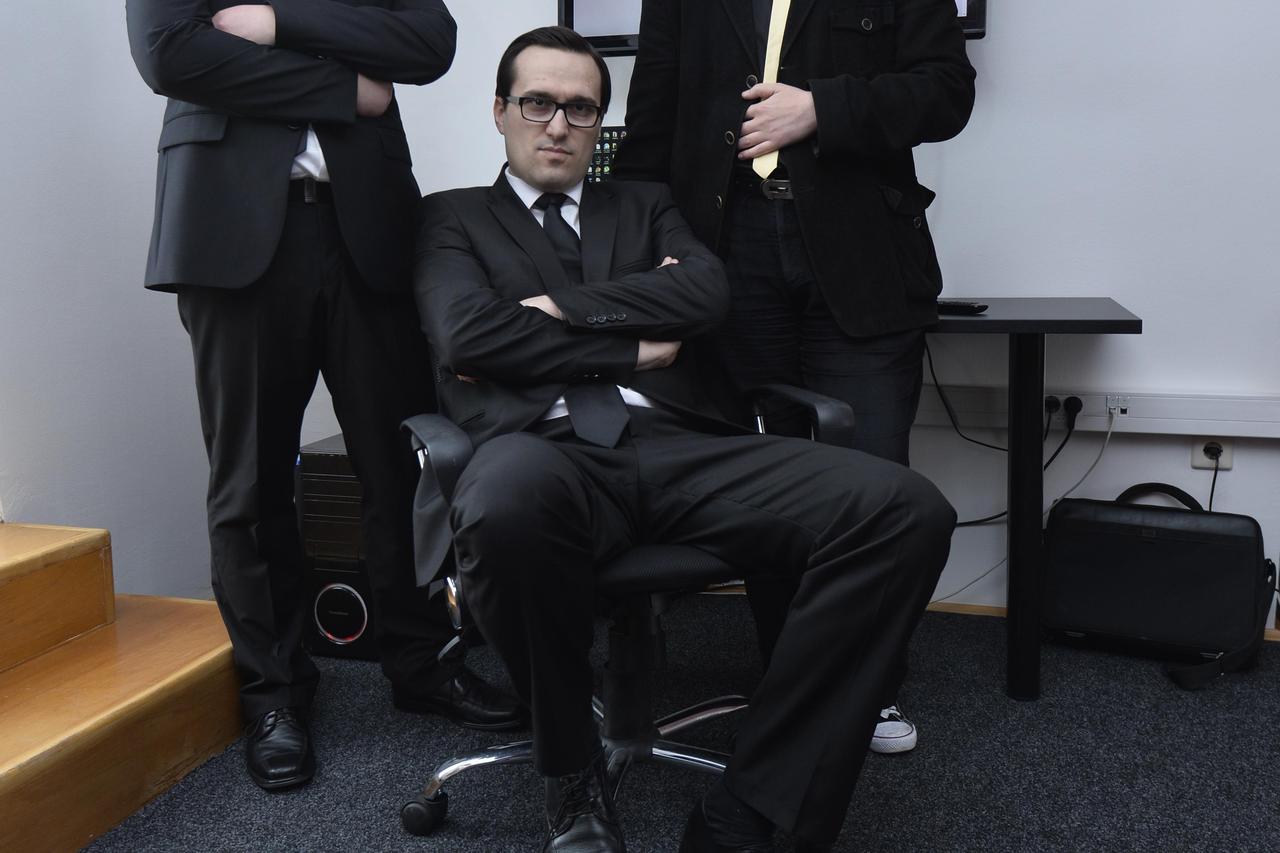 25.03.2015., Zagreb -  Ekipa News bara, satiricnog portala. Domagoj Zovak, Borna Sar, Vlado Lucic.  Photo: Marko Lukunic/PIXSELL