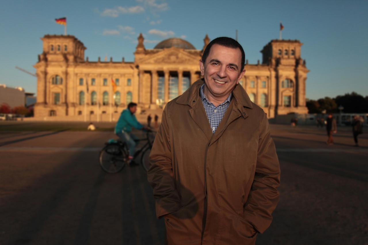 'cerhak00_nnn_bih_031013'