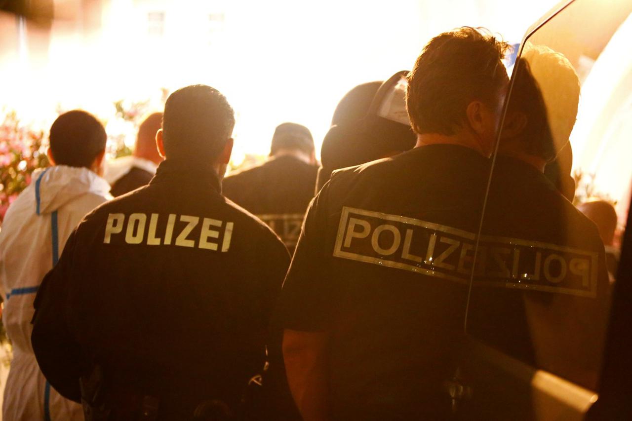 policija
