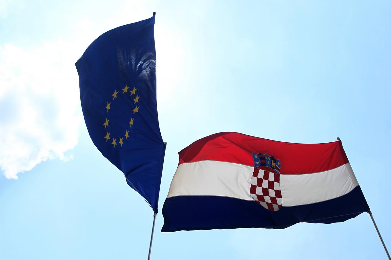 zastave,hrvatska zastava,europska zastava