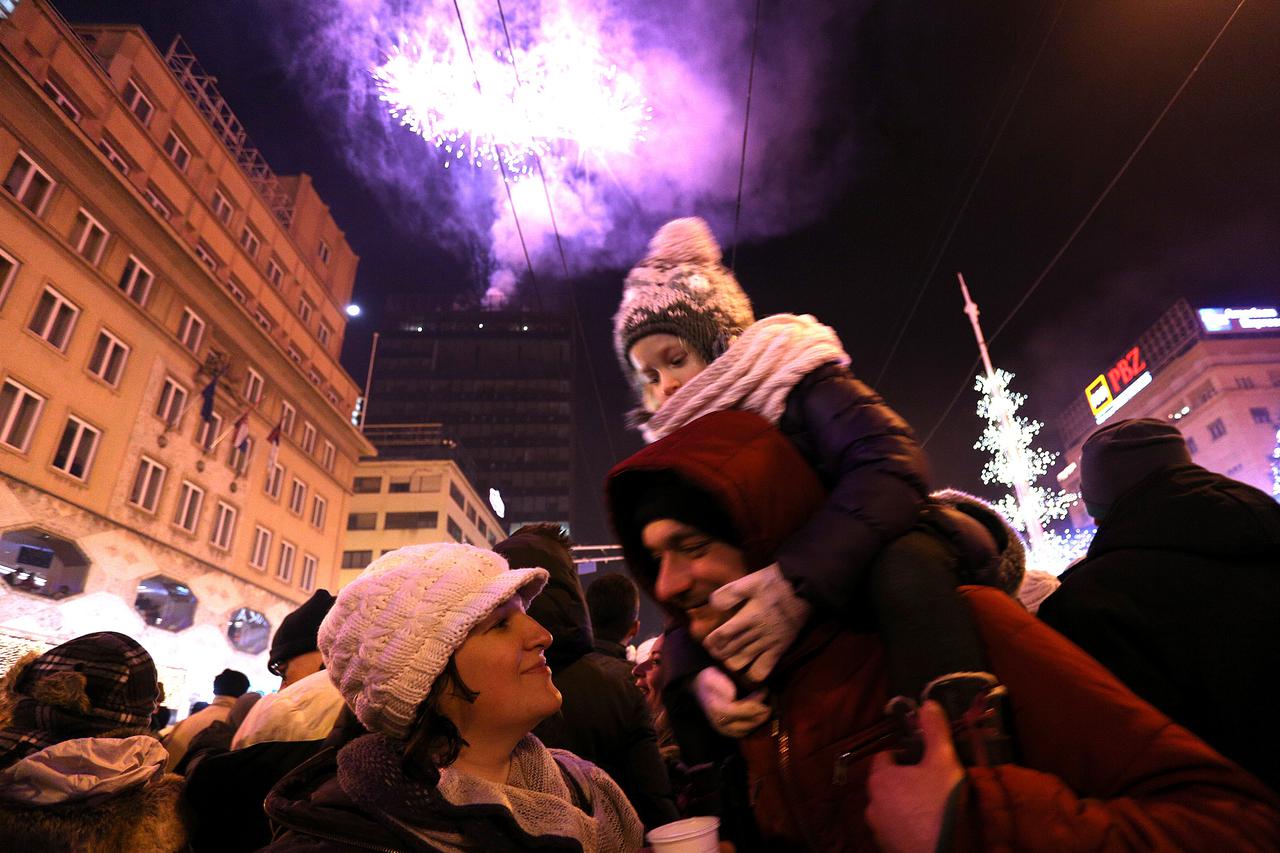 01.01.2015., Zagreb - Docek Nove godine na Trgu bana Jelacica. Photo: Anto Magzan/PIXSELL