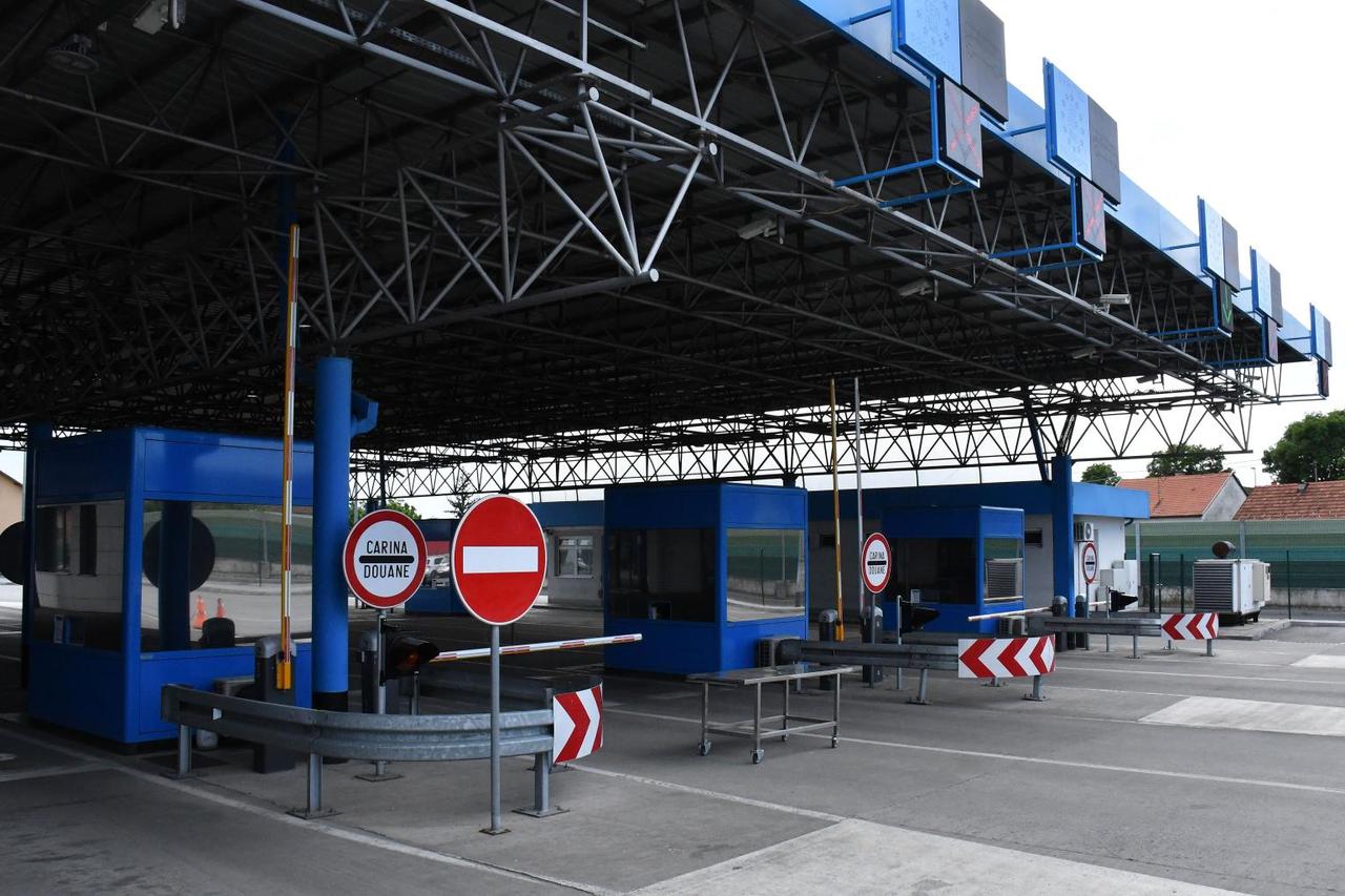 Na graničnom prijelazu s BiH prelasci su i dalje ograničeni na određene kategorije osoba