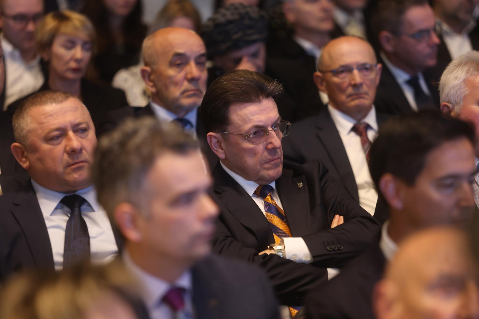 16.01.2023., Zagreb - U Nacionalnoj i sveucilisnoj knjiznici odrzana je promocija 2. dopunjenog izdanja knjige "Diplomatska oluja" Mate Granica. predsjednik Hrvatske gospodarske komore Luka Burilovic Photo: Boris Scitar/Vecernji list/PIXSELL