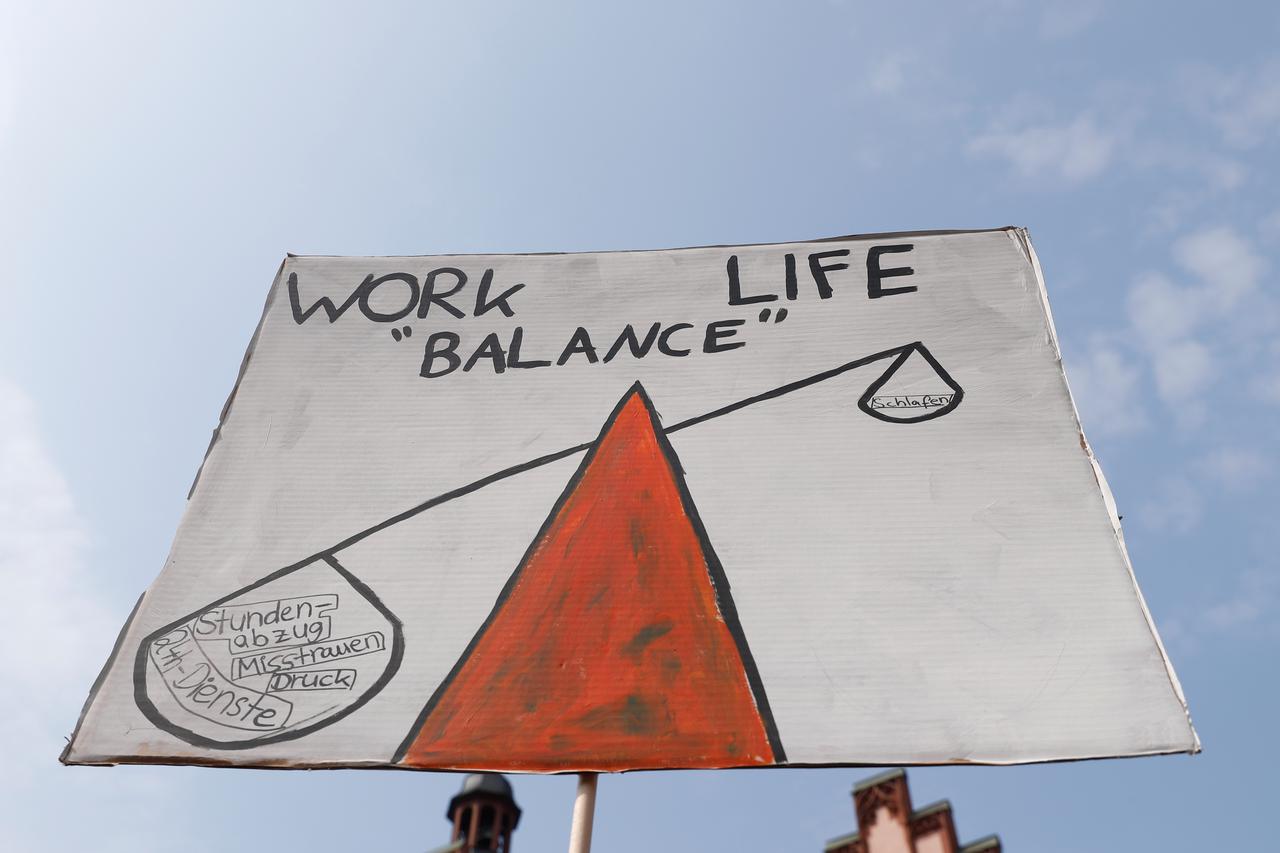 Posljedice neće biti samo ekonomske, nego i političke: srednji sloj povijesno je bio temelj demokracije