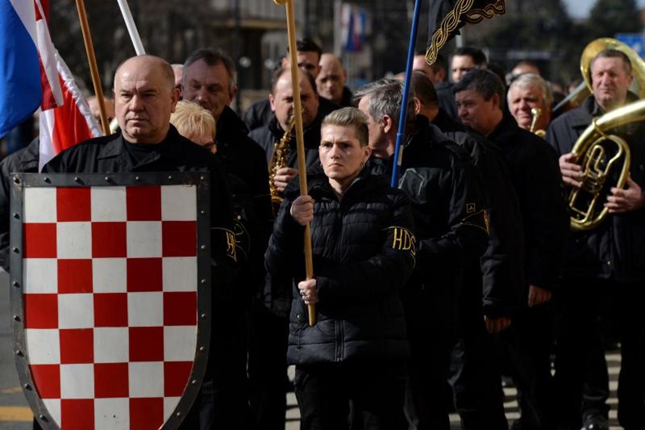 Zagreb: Pristaše A-HSP prisegnuli na vjernost domovini i Trumpu