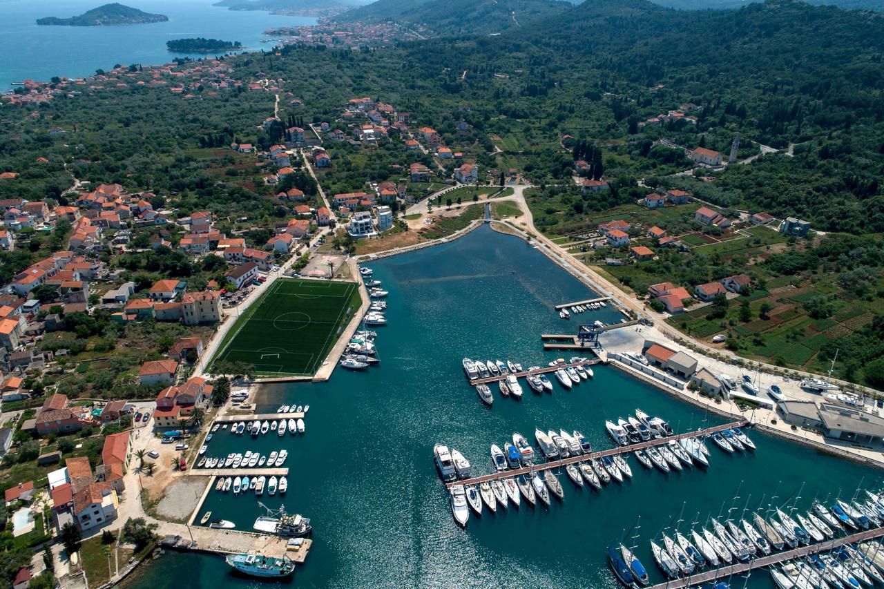 Otok Ugljan