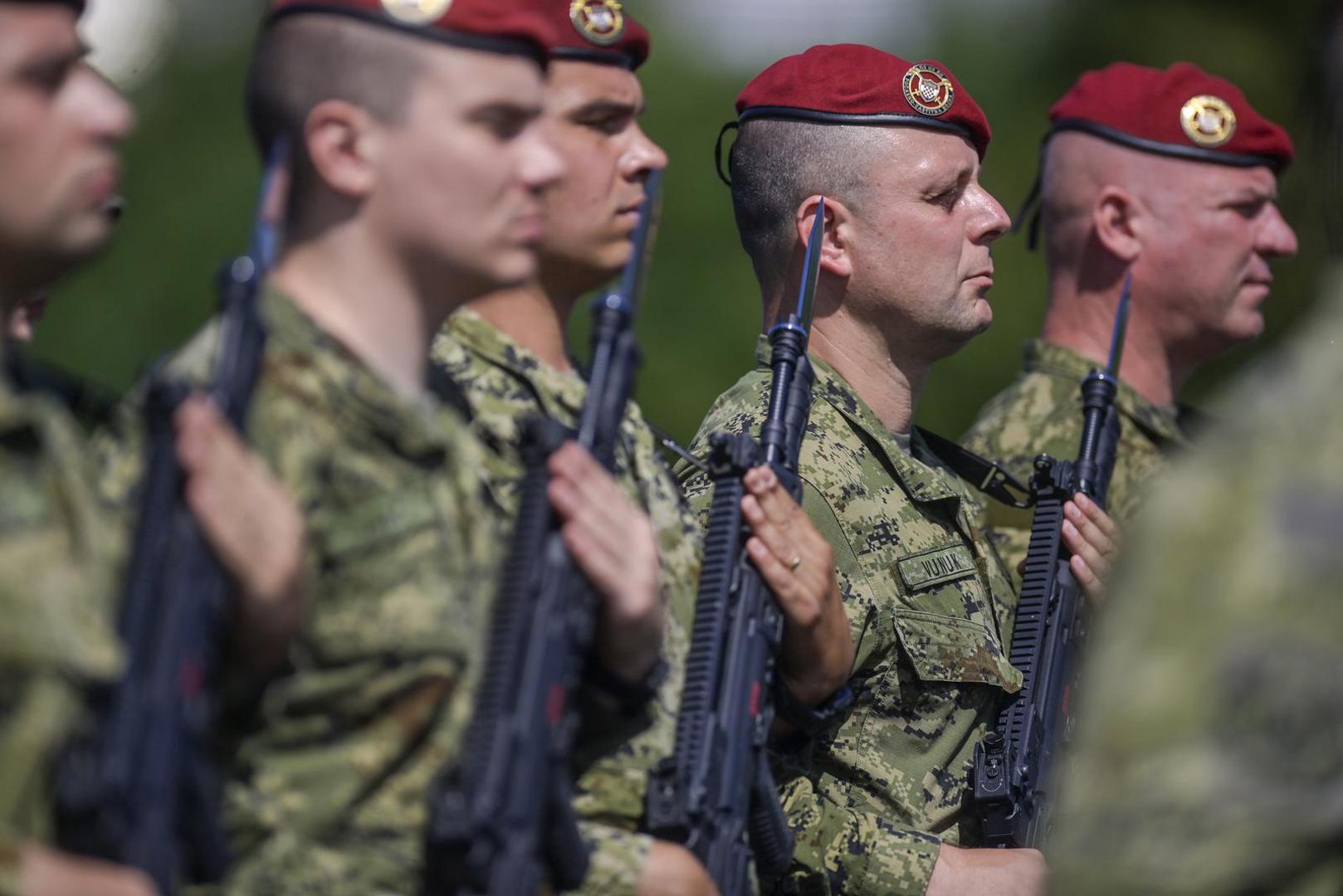 Osim toga, građani će putem videozida moći pratiti mimoplov Hrvatske ratne mornarice koji će prikazati brodove i plovila različitih namjena, kao i ulogu i sposobnosti pomorskih snaga u sklopu hrvatskog obrambenog sustava.

