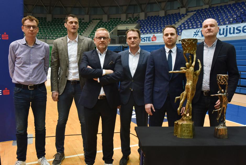 Zagreb: Konferencija za medije Cibone