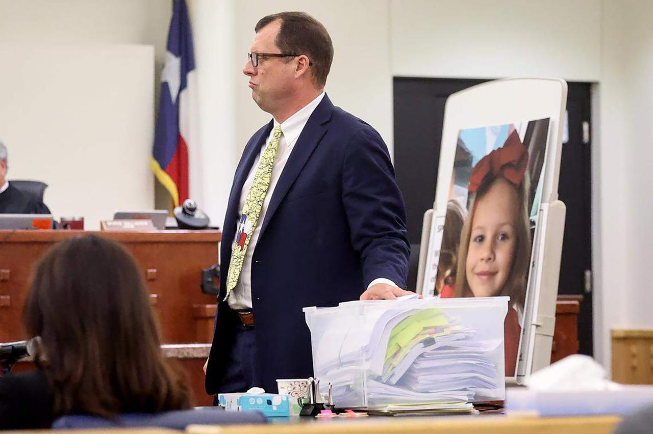 US-NEWS-TEXAS-GIRL-KILLED-2-FT