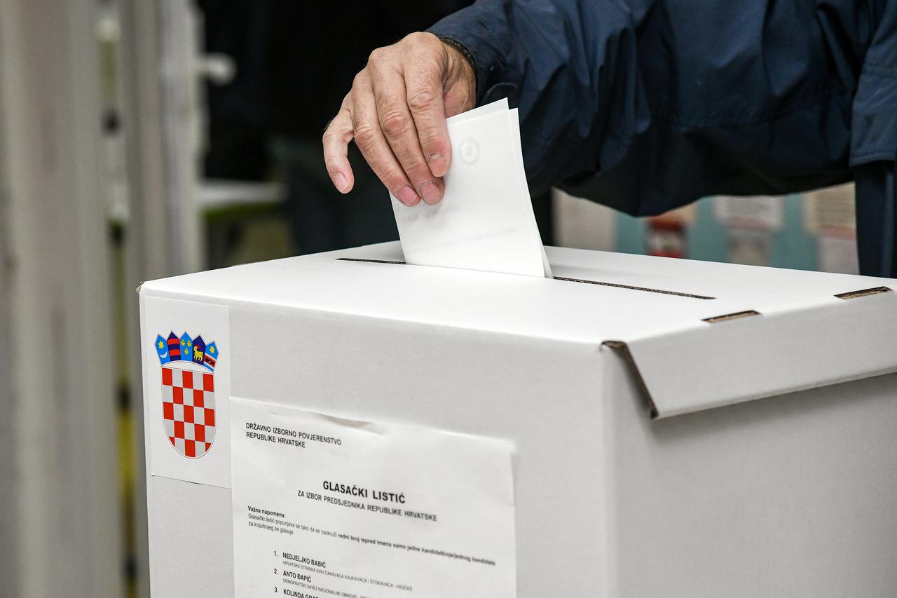 Glasačka kutija