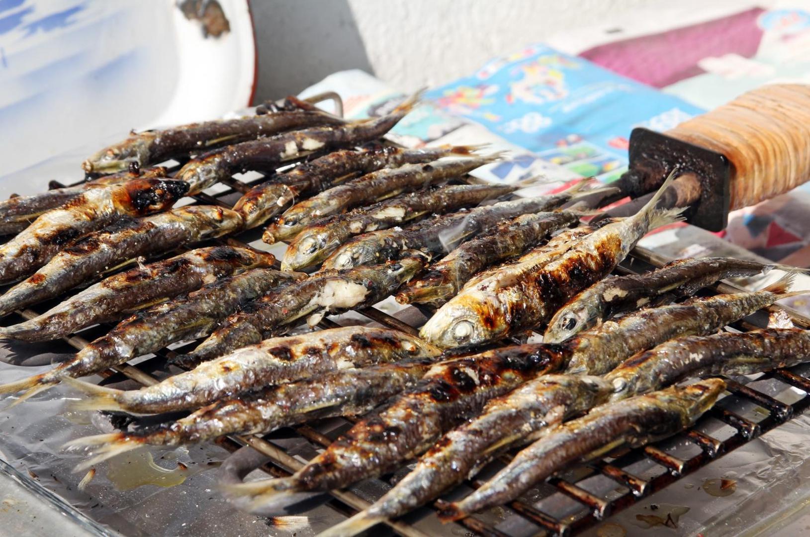 Češća konzumacija ribe pomoći će i u očuvanju mišića i živaca očiju