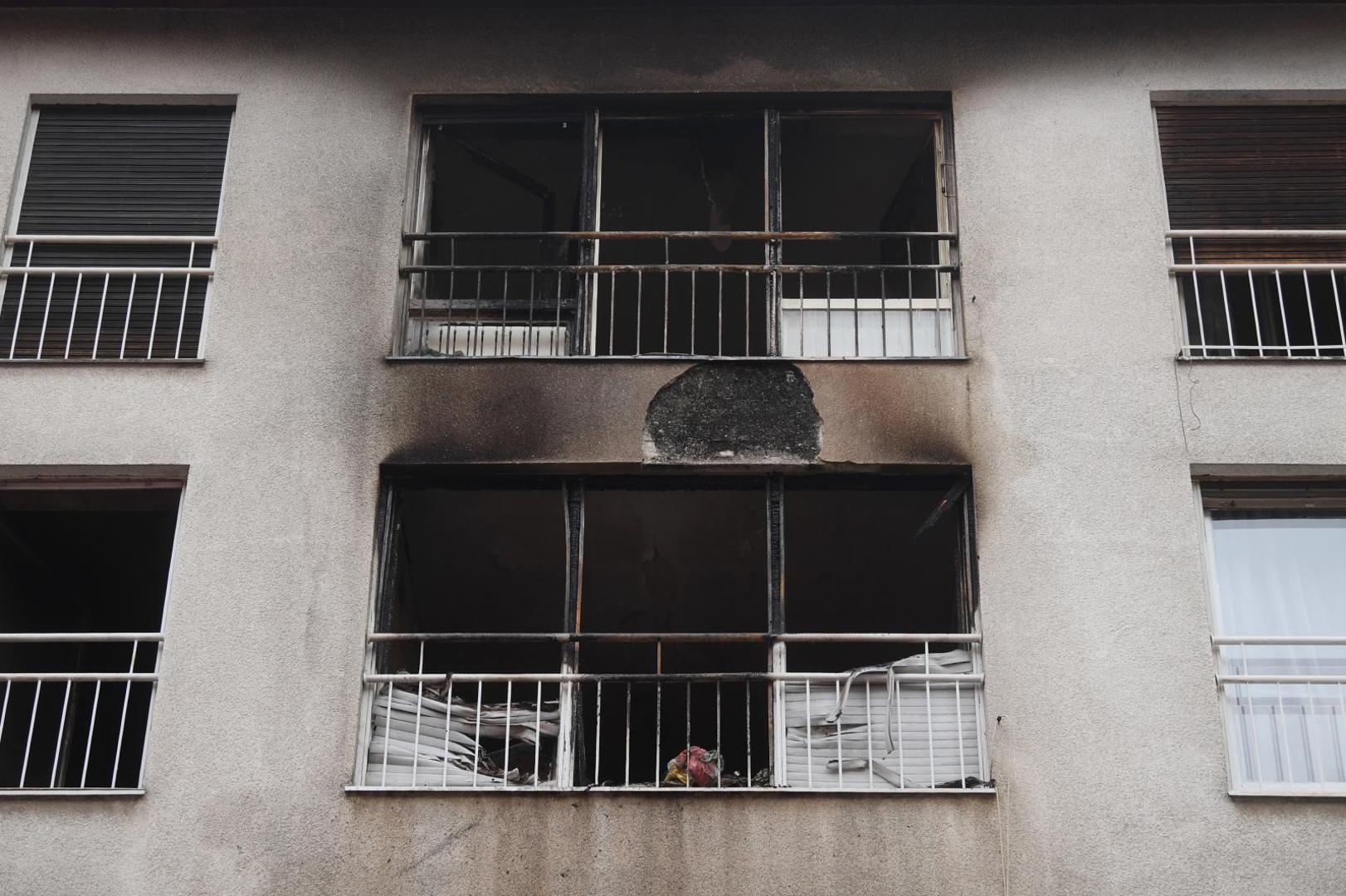 13.11.2020., Zagreb - Nocas je u Primorskoj 5 gorio stan na predzanjem katu te je plamen zahvatio i stan iznad. Josip Vukic vlasnik stana u kojem je zapoceo pozar misli da je to zbog grijalice. Photo: Marko Lukunic/PIXSELL