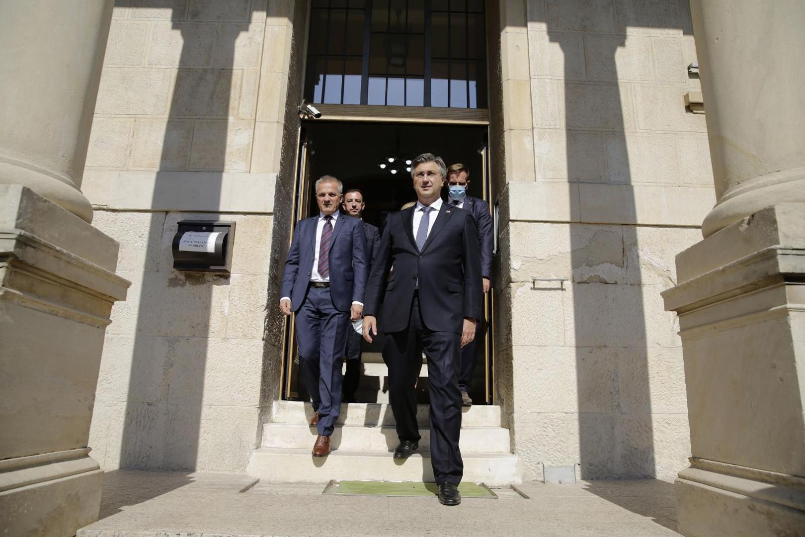 14.09.2020., Mostar - Sastanak Andreja Plenkovica s  biskupima mons. Ratkom Pericem i mons. Petrom Palicem  Photo: Denis Kapetanovic /PIXSELL