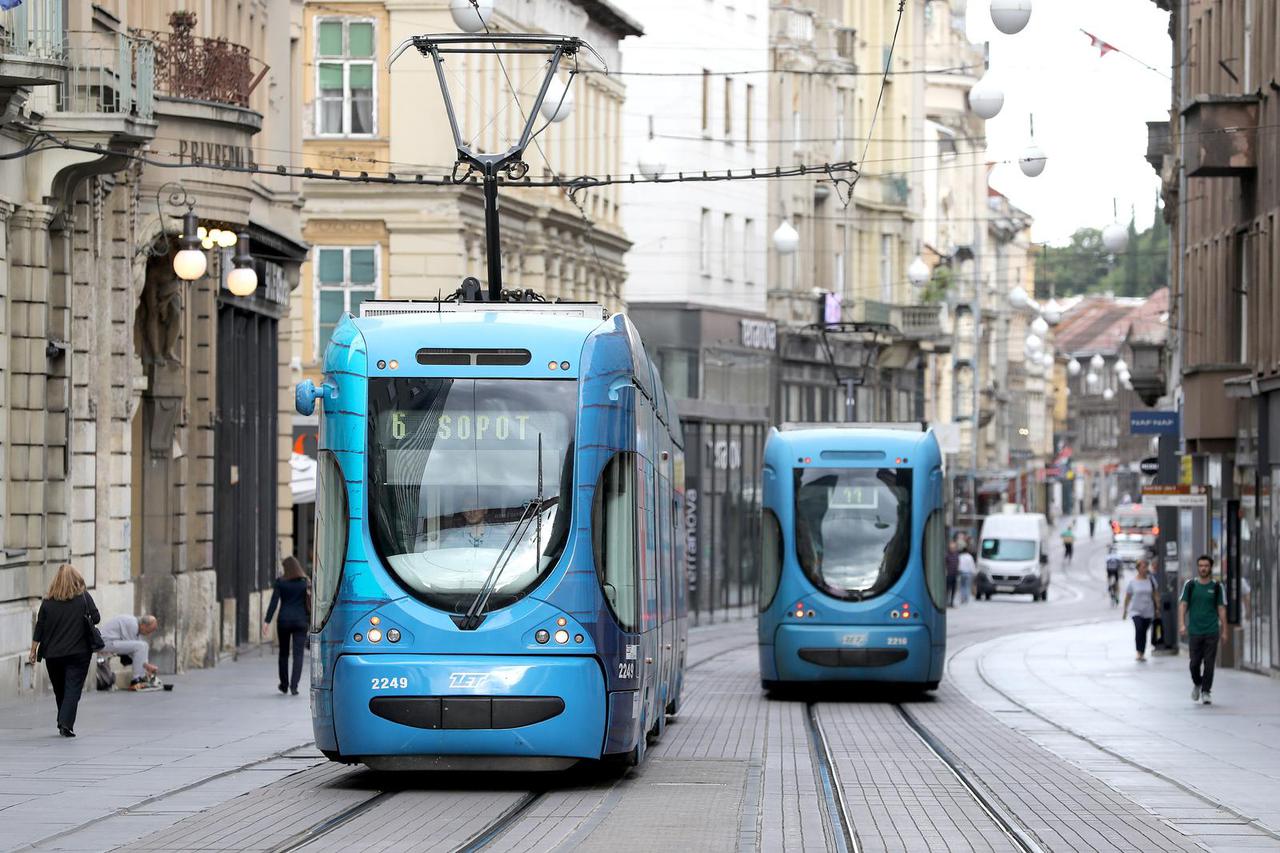 Zagreb: ZET je od danas dodatno smanjio broj polazaka i uveo ljetni vozni red u tramvajskom i autobusnom prometu