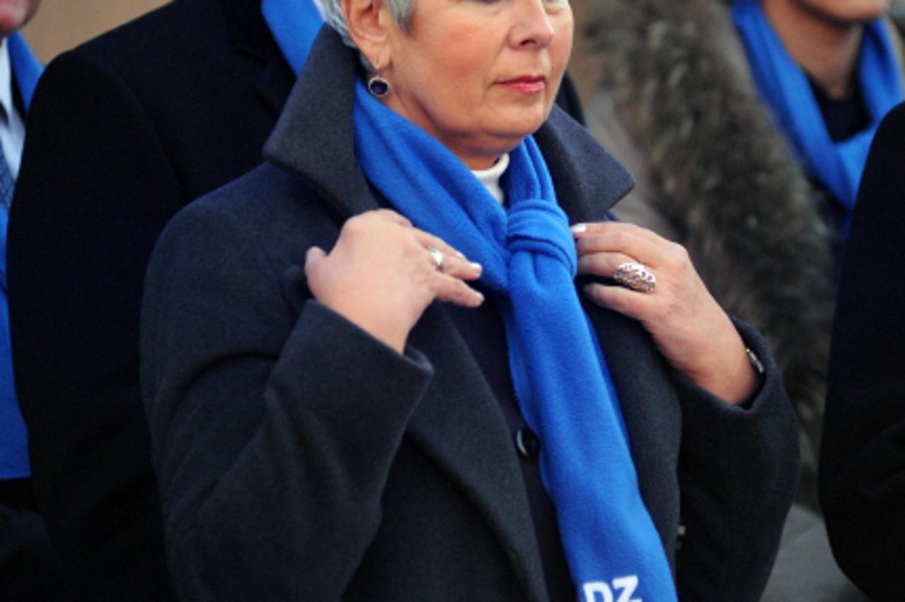 '27.11.2011., Sibenik - Predsjednica HDZ-a Jadranka Kosor sa suradnicima odrzala predizborni skup za 9. izbornu jedinicu u Sibeniku.  Photo: Hrvoje Jelavic/PIXSELL'