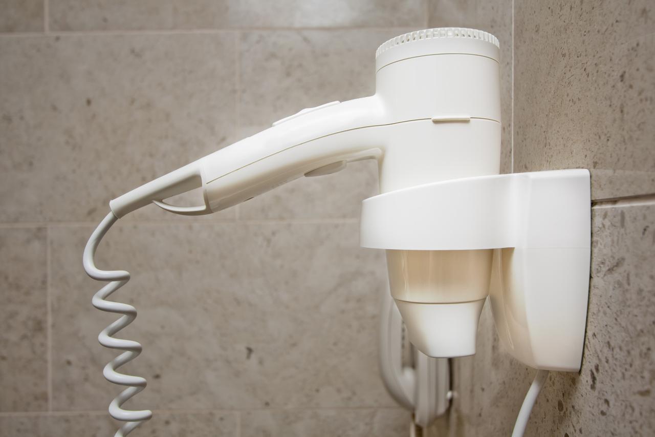 Hotelsko sušilo za kosu