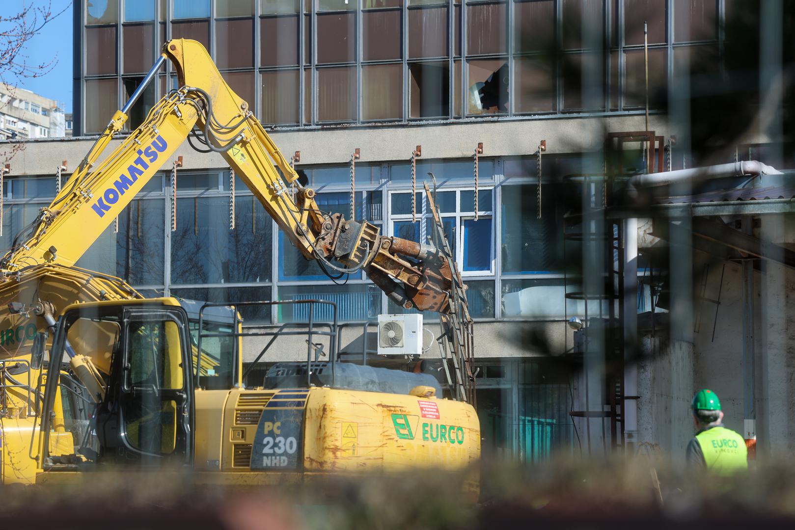 Počeo je teći rok od 90 dana koje Eurco ima za uklanjanje Vjesnikova nebodera.