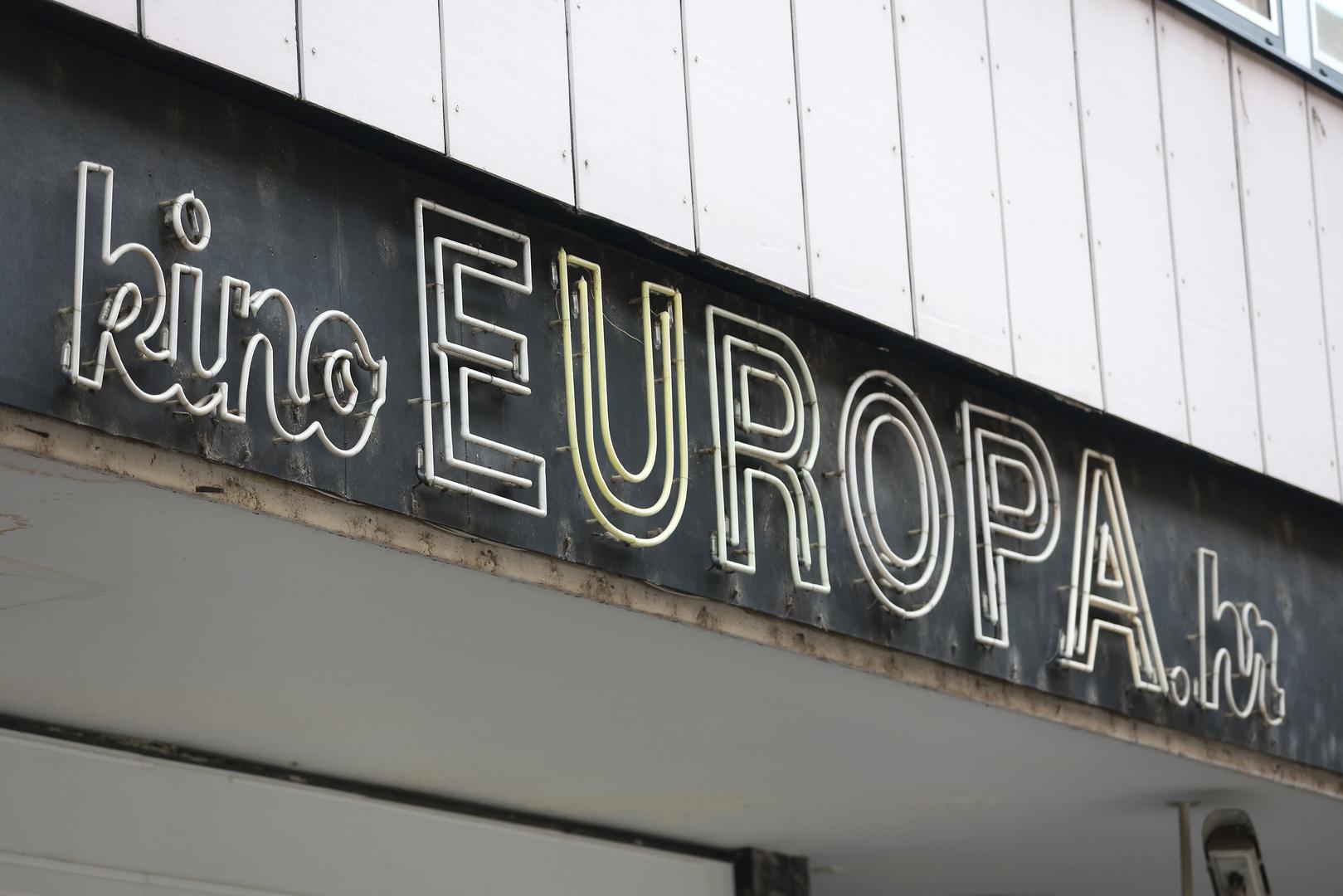  Prostor kinodvorane bit će opremljen najsuvremenijom audiovizualnom tehnologijom kako bi mogao ugostiti razne kulturne programe. Procijenjena vrijednost projekta iznosi 11,6 milijuna eura.