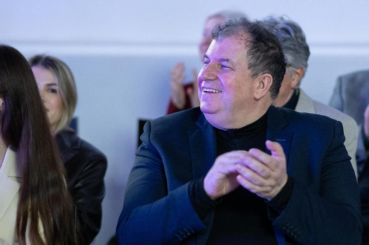 Zagreb: Na modnoj reviji predstavljena zimska olimpijska kolekcija za Zimske olimpijske igre