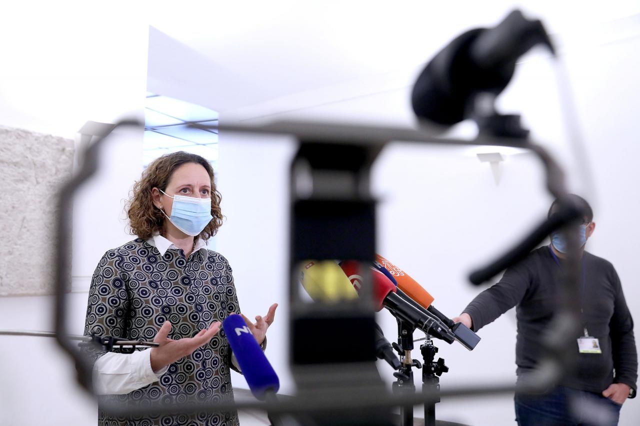 Zagreb: Ministrica Nina Obuljen Koržinek o postupanju Vlade oko Fonda solidarnosti EU-a