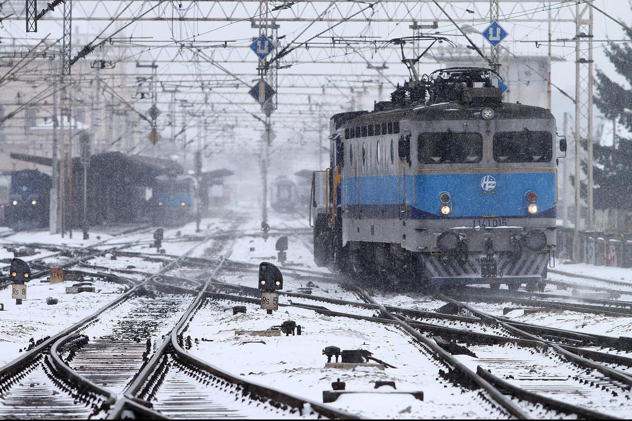 snijeg vlak