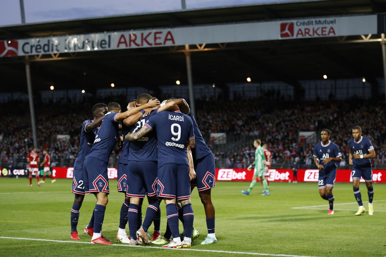 Ligue 1 - Brest v Paris St Germain