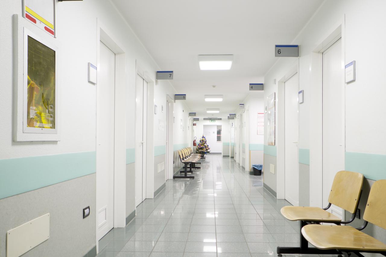 bolnički hodnik