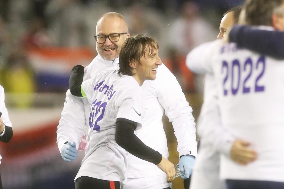 Hrvatska izborila SP na prepunom Poljudu