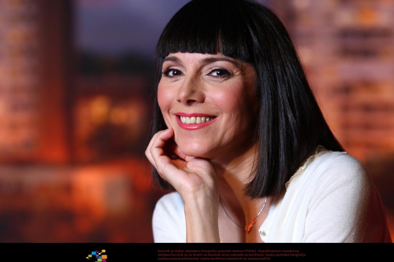'06.10.2010., Zagreb - Danijela Trbovic, voditeljica HTV-ovog talk showa 8. kat.  Photo: Davor Puklavec/PIXSELL'