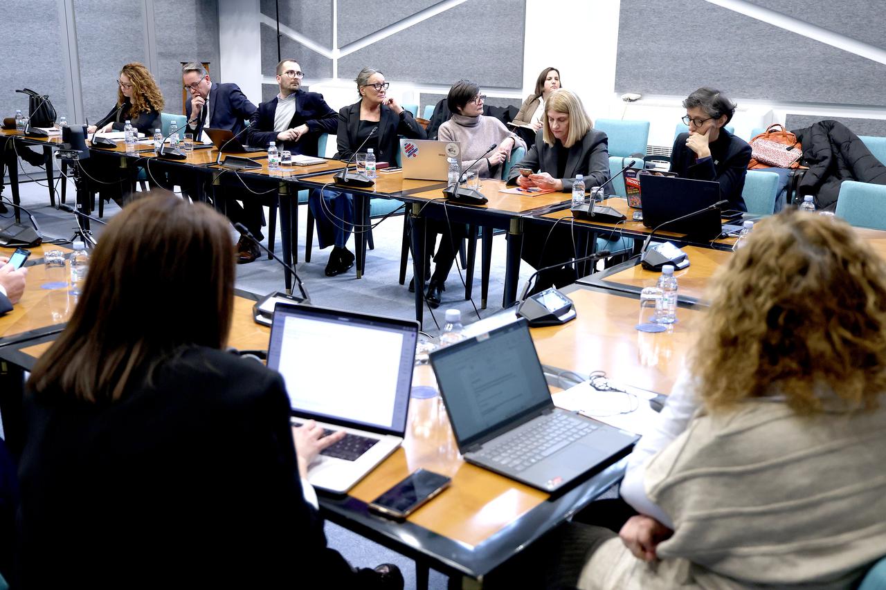 Zagreb: Održan okrugli stol “Akt o slobodi medija na čekanju“