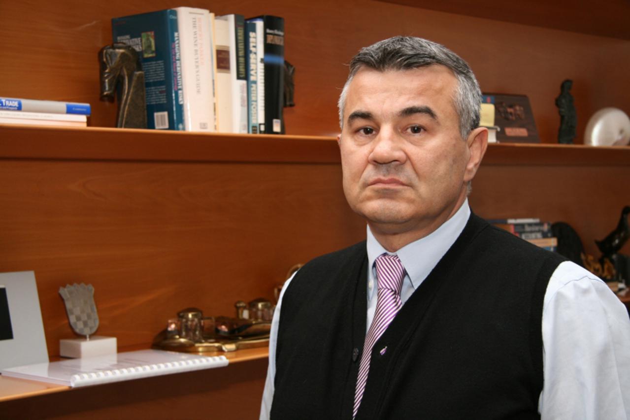 'umicevic1_nnn_unu_191111'