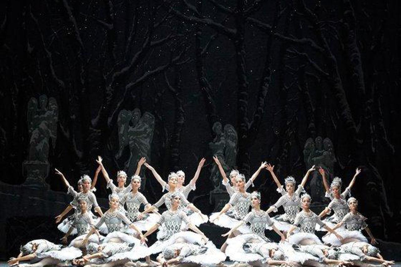 Scena iz baleta "Orašar"