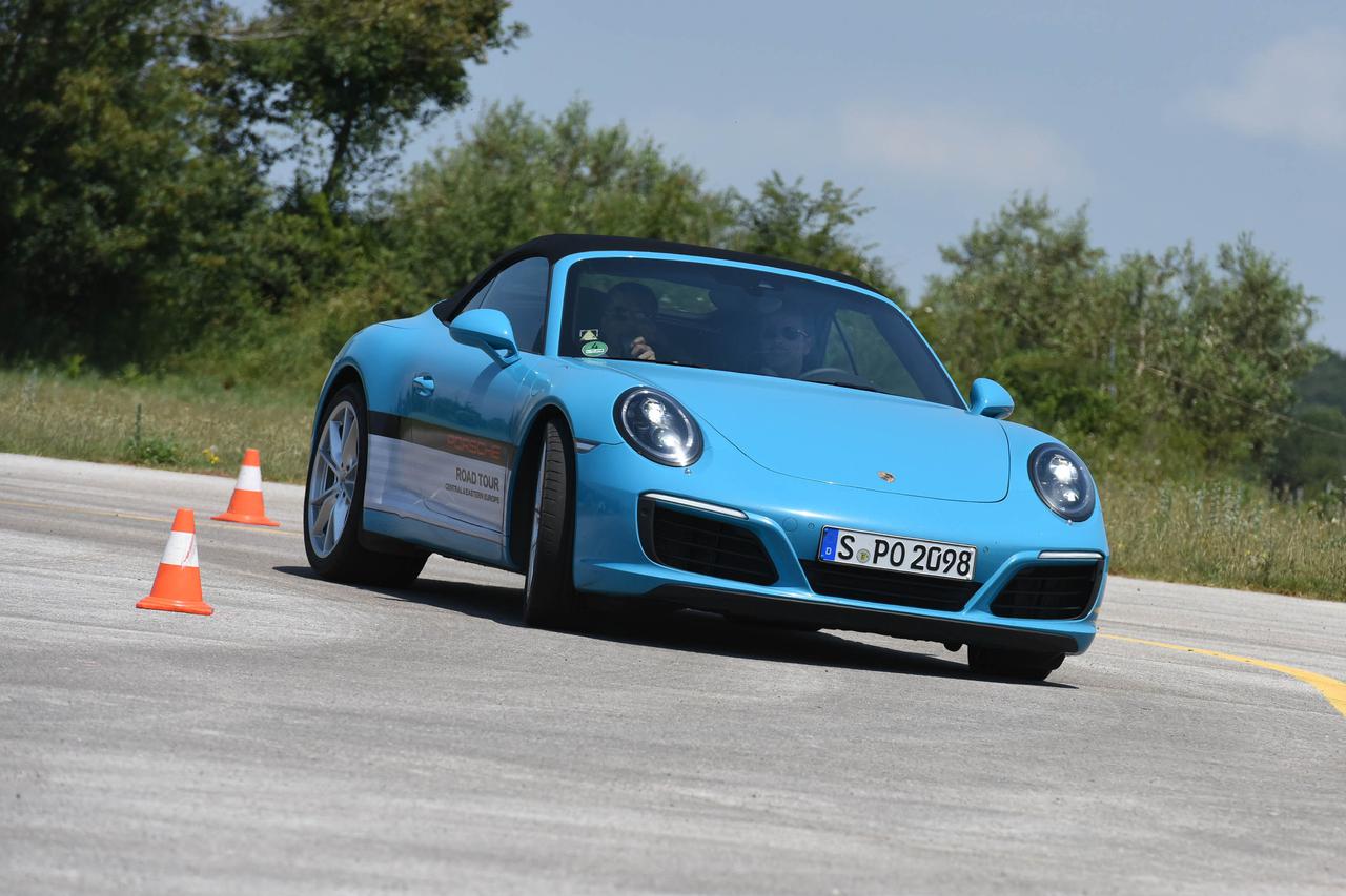08.06.2016., Rovinj - Porsche road tour, voznja Porche 7 modela  istarskim cestama 7.  Photo: Dusko Marusic/PIXSELL