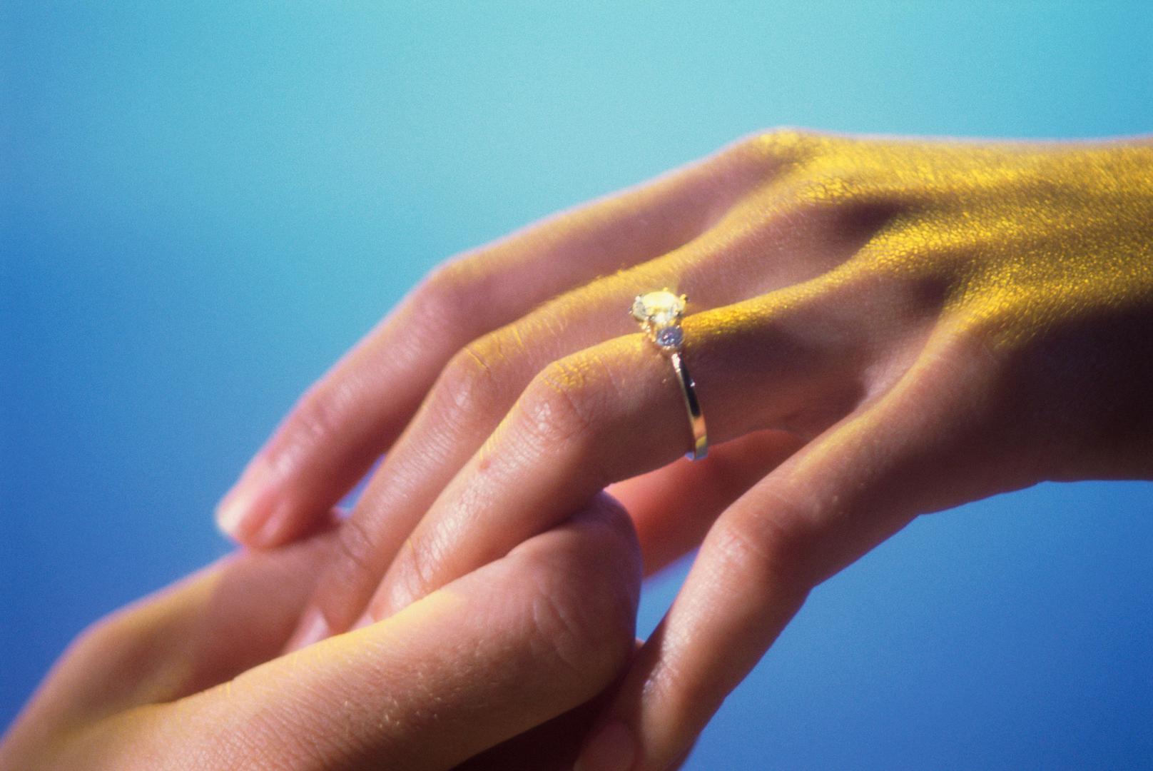 Vaša sigurnost mu je na prvom mjestu pa će vas nazvati da provjerite jeste li sigurno stigli naodredište ili će doći po vas ako ste ostali dugo na poslu.