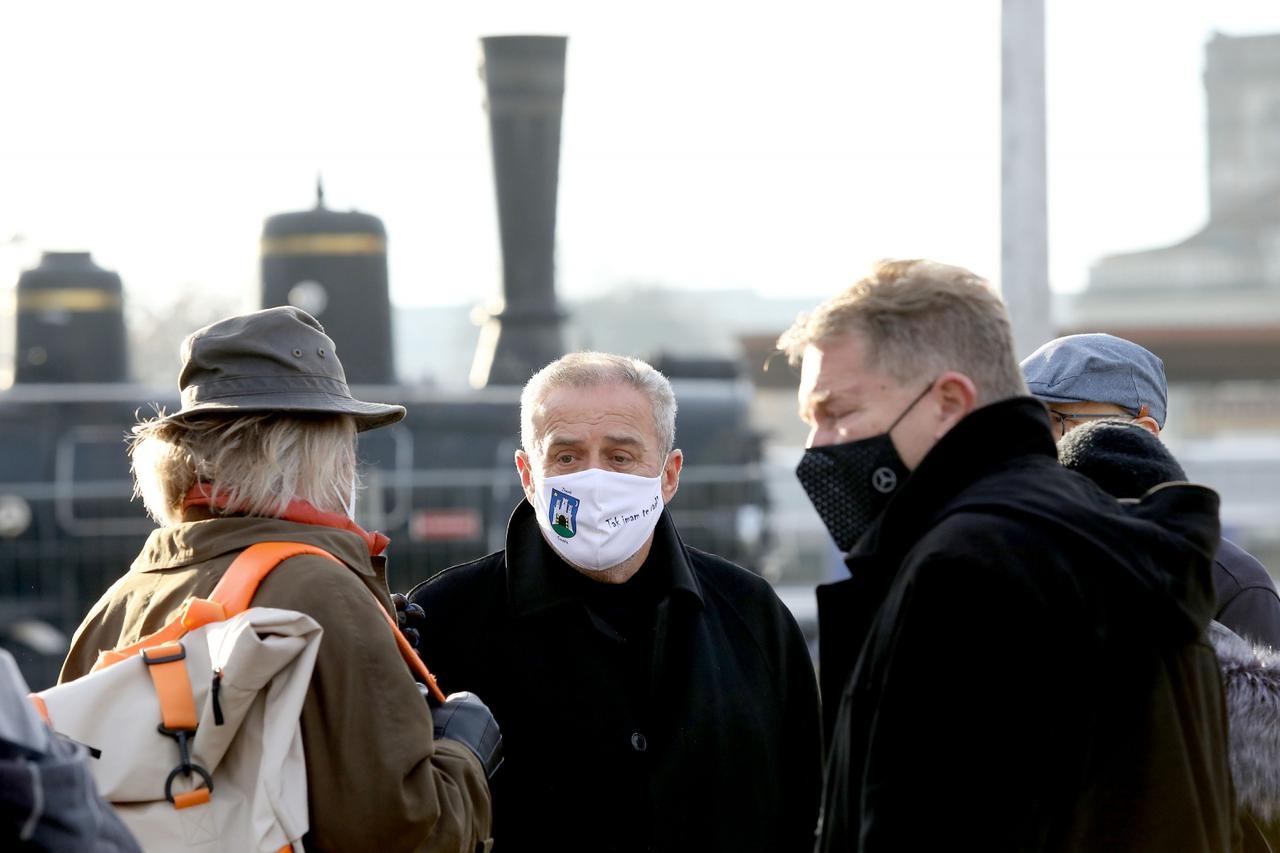 Zagreb: Bandić sa suradnicim obišao radove na izgradnji Spomenika žrtvama Holokausta