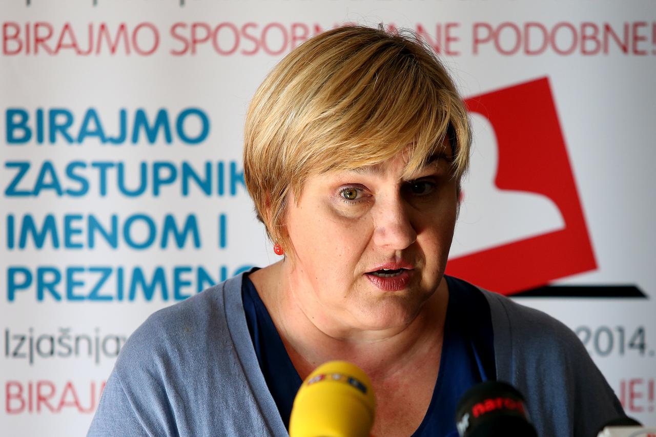 19.09.2014., Zagreb -  Konferencija za medije Gradjanske inicijative  U ime obitelji, na temu izjasnjavanje gradjana o pitanju referenduma za izbore zastupnika. Press konferenciji je nazocila i Zeljka Markic, predsjednica udruge. Photo: Robert Anic/PIXSEL