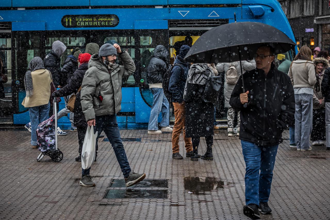 Snježni ugođaj u centru Zagreba