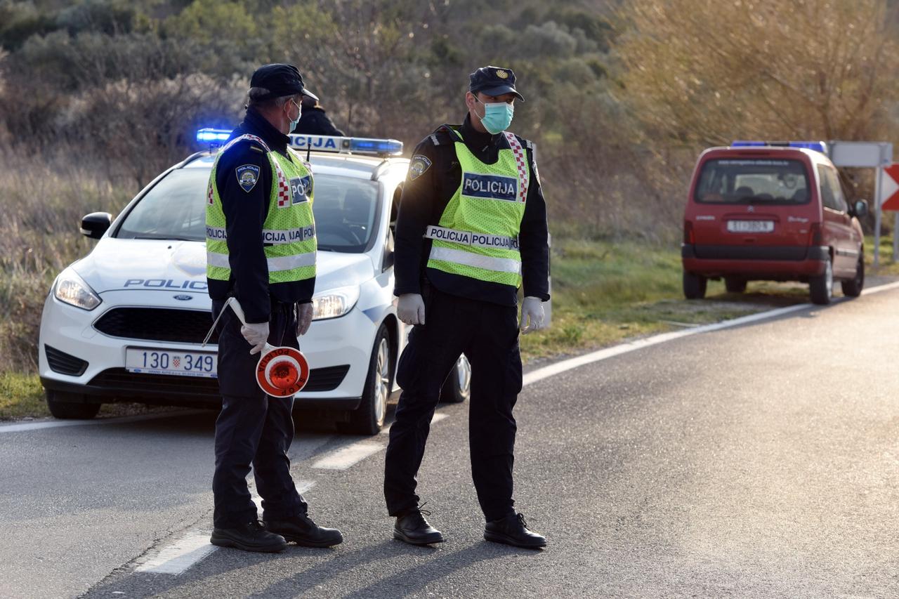 Od jučer zaustavljen promet prema Murteru