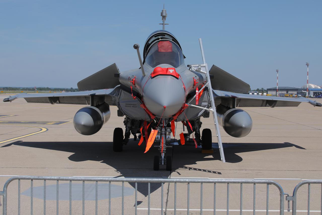 Velika Gorica: Zainteresirani građani danas su mogli vidjeti zrakopolove Rafaleie na AirVG 2024.