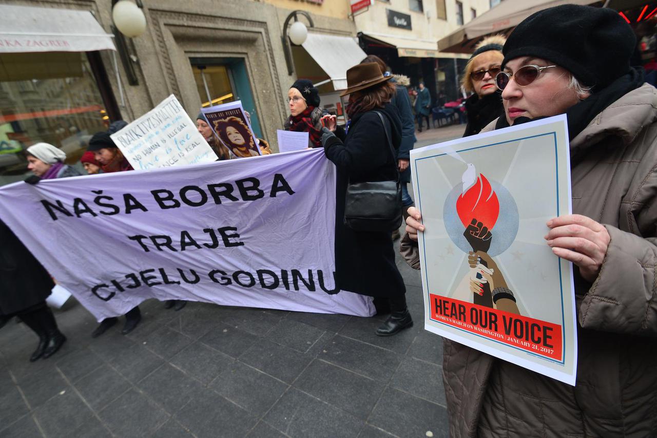 Zagreb: Na Cvjetnom trgu održan prosvjed solidarnosti sa Ženskim maršom na Washington 