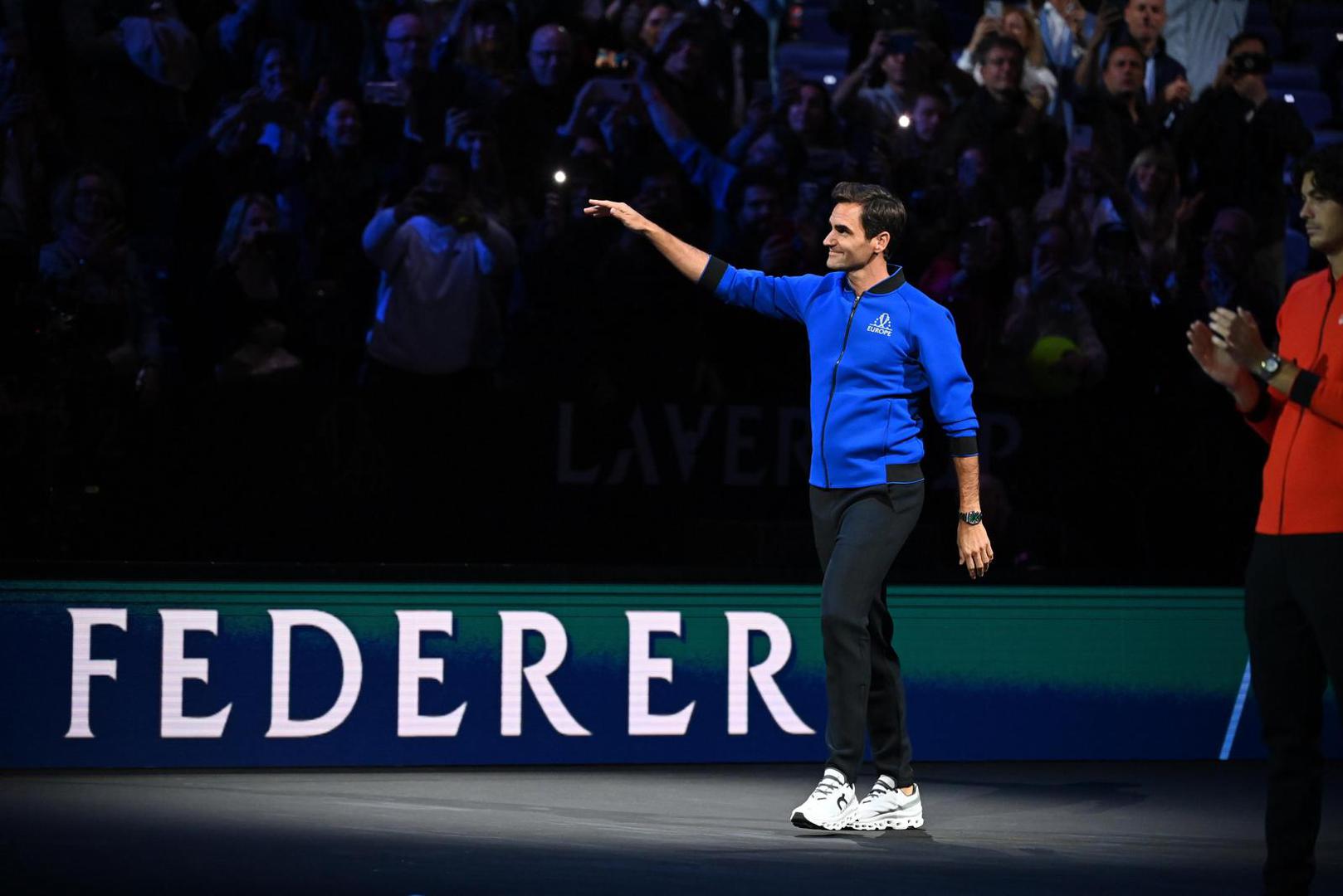 Tijekom karijere na terenu zaradio je oko 130 milijuna, dok je ostatak bogatstva osigurao kroz sponzorske ugovore i ulaganja.