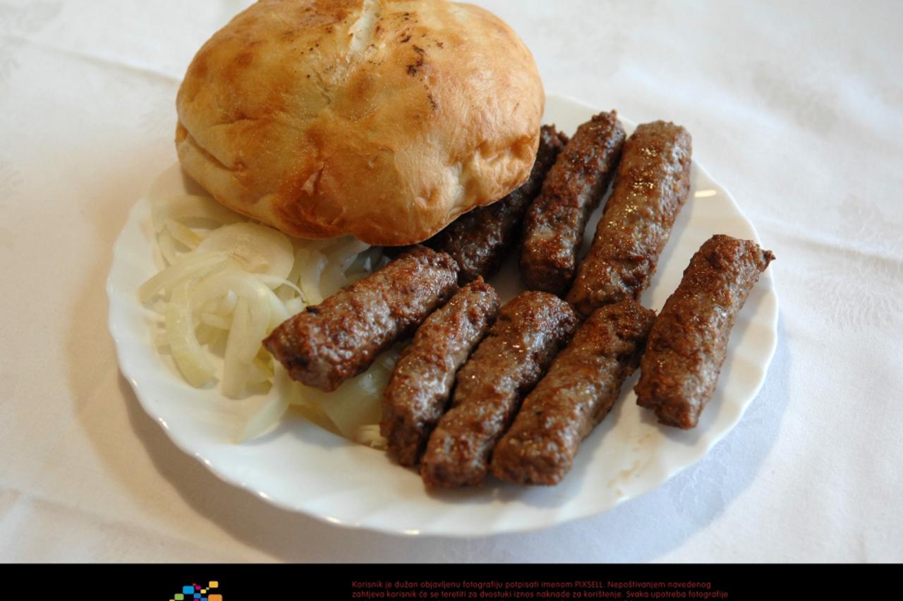 ćevapi
