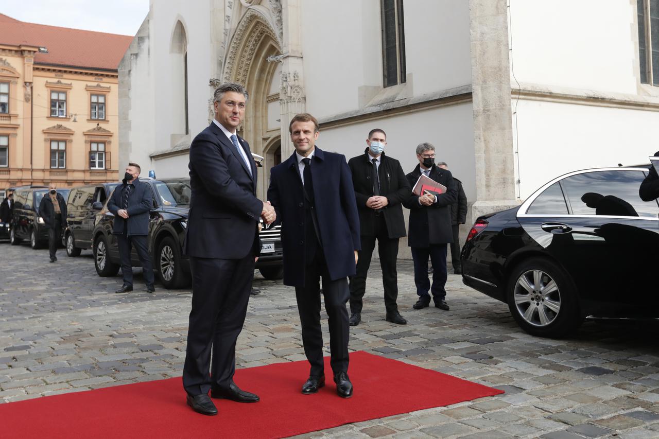 Zagreb: Plenković dočekao Macrona u Banskim dvorima
