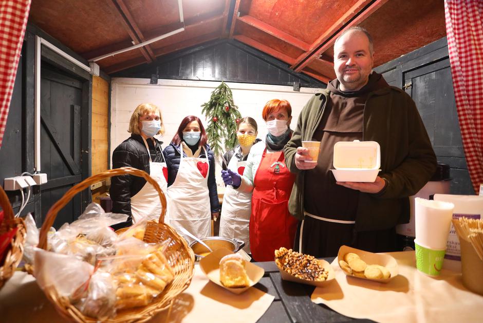 Advent kod Franjevaca