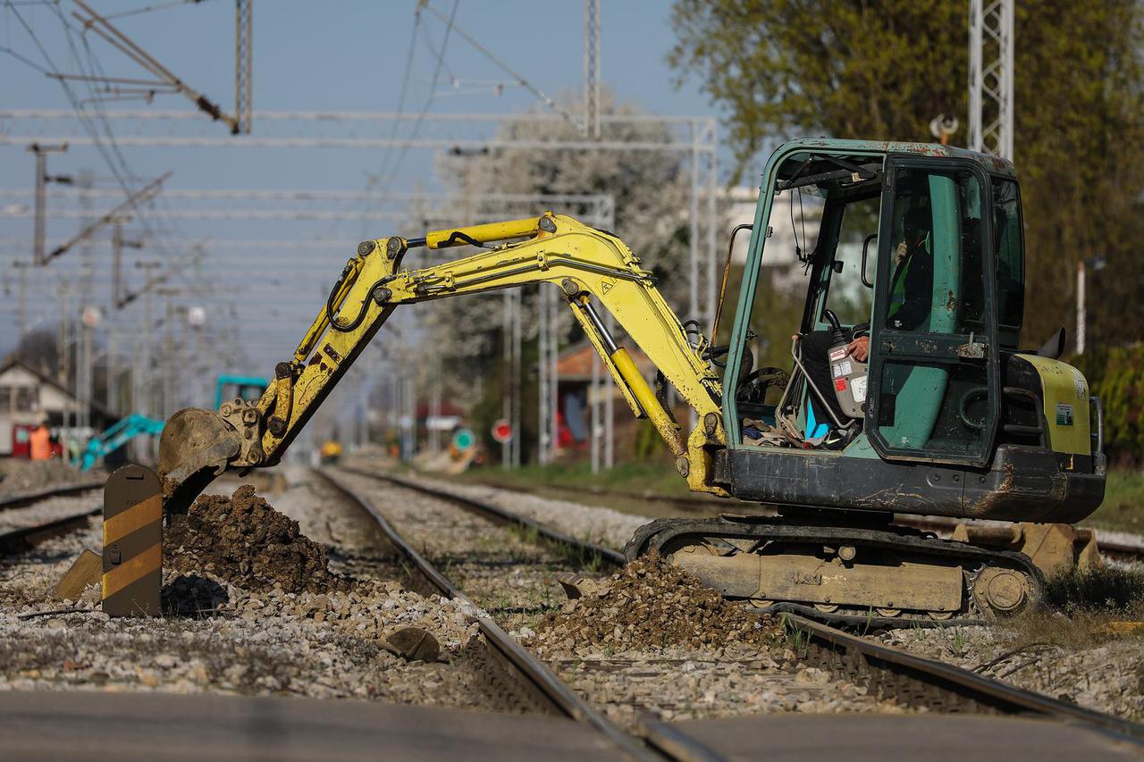 Zagreb: Zbog obnove pruge zatvoren dio kolosijeka na Zapadnom kolodvoru