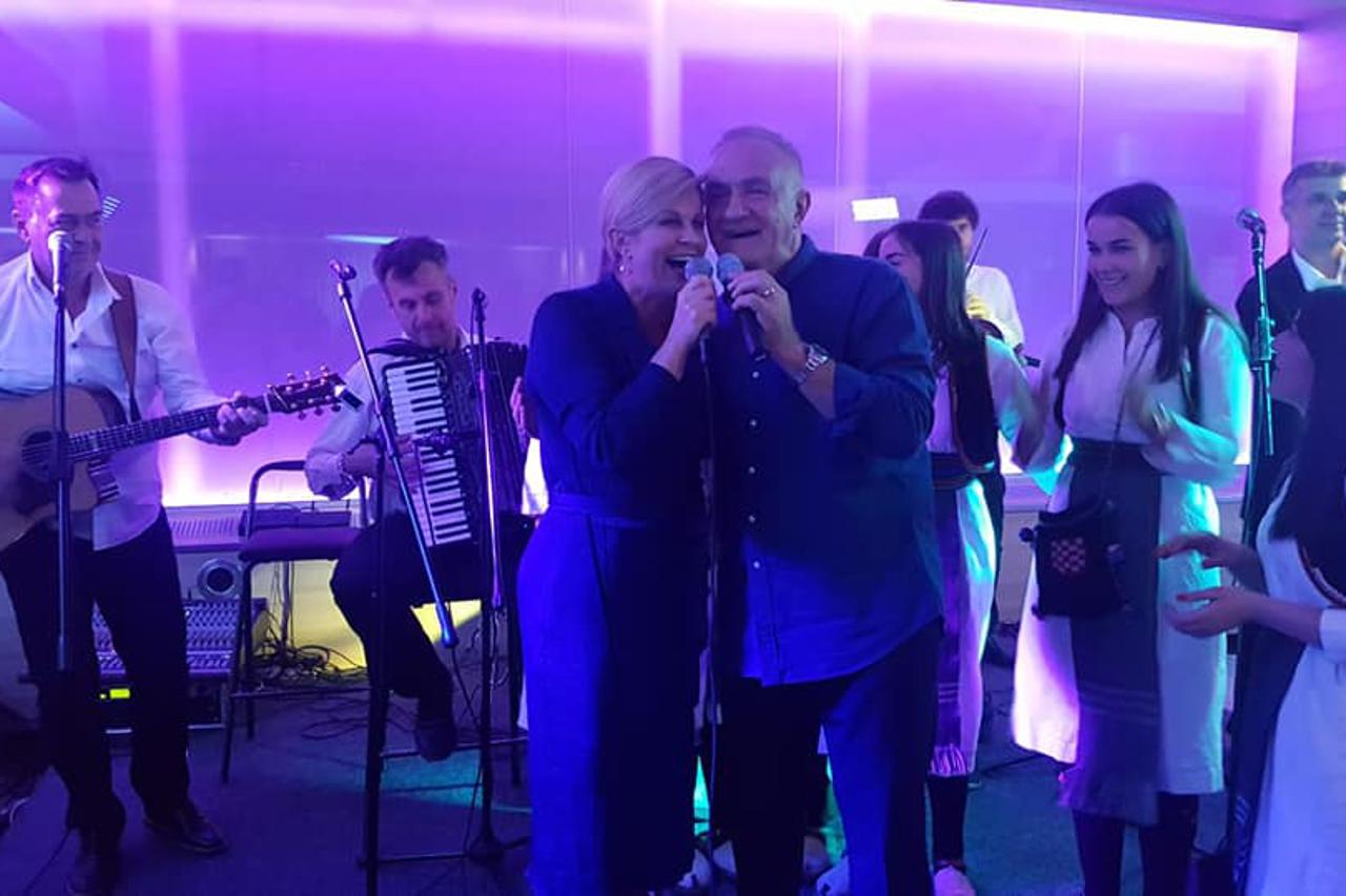 Predsjednica i Mate Bulić