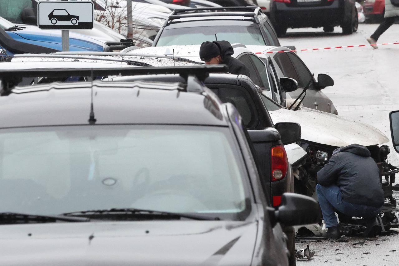 Russian general killed in car bomb in Moscow