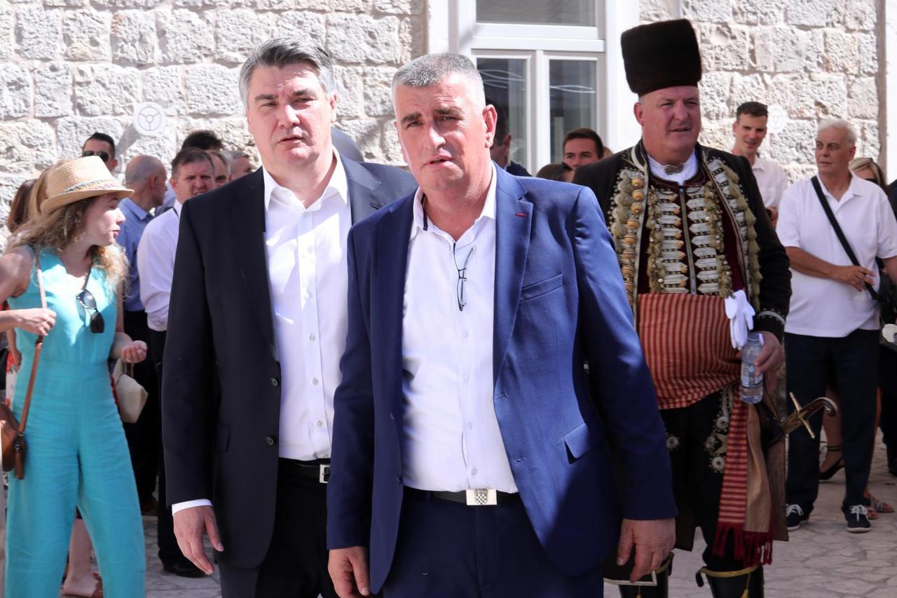 Sinj: Uzvanici na Vojvodovom prijemu u Alkarskim dvorima