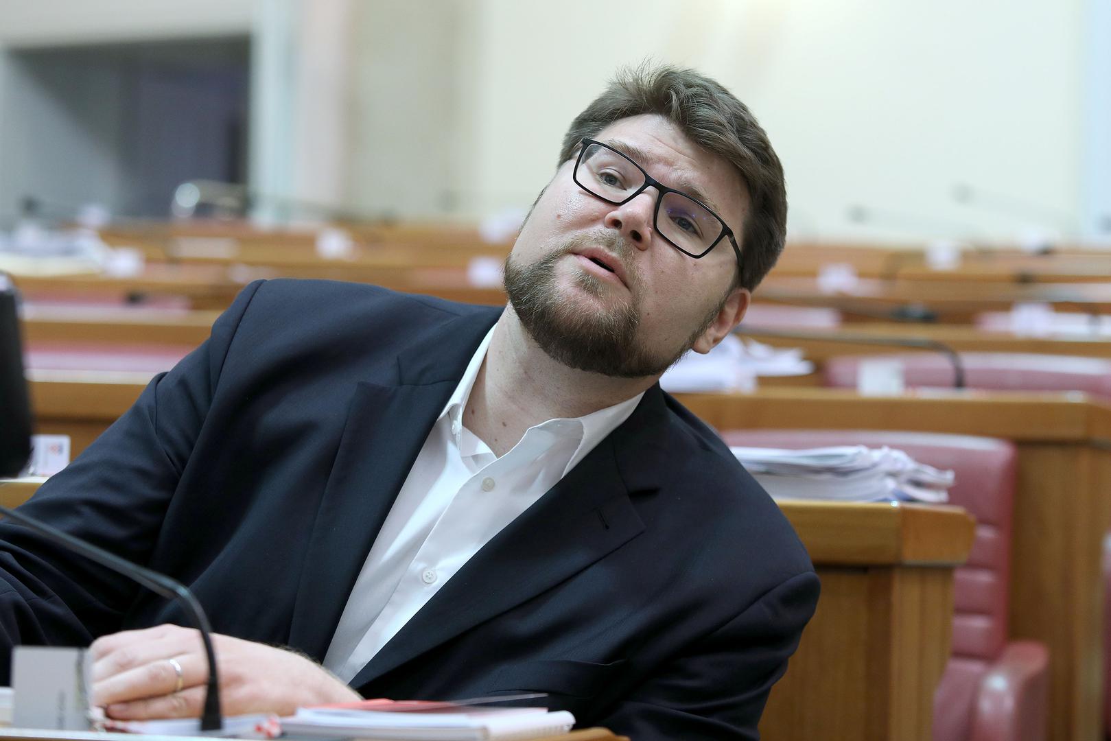 SDP, a još više Hrvatska, trebaju kandidata koji može pobijediti. Zoran Milanović se nameća kao taj