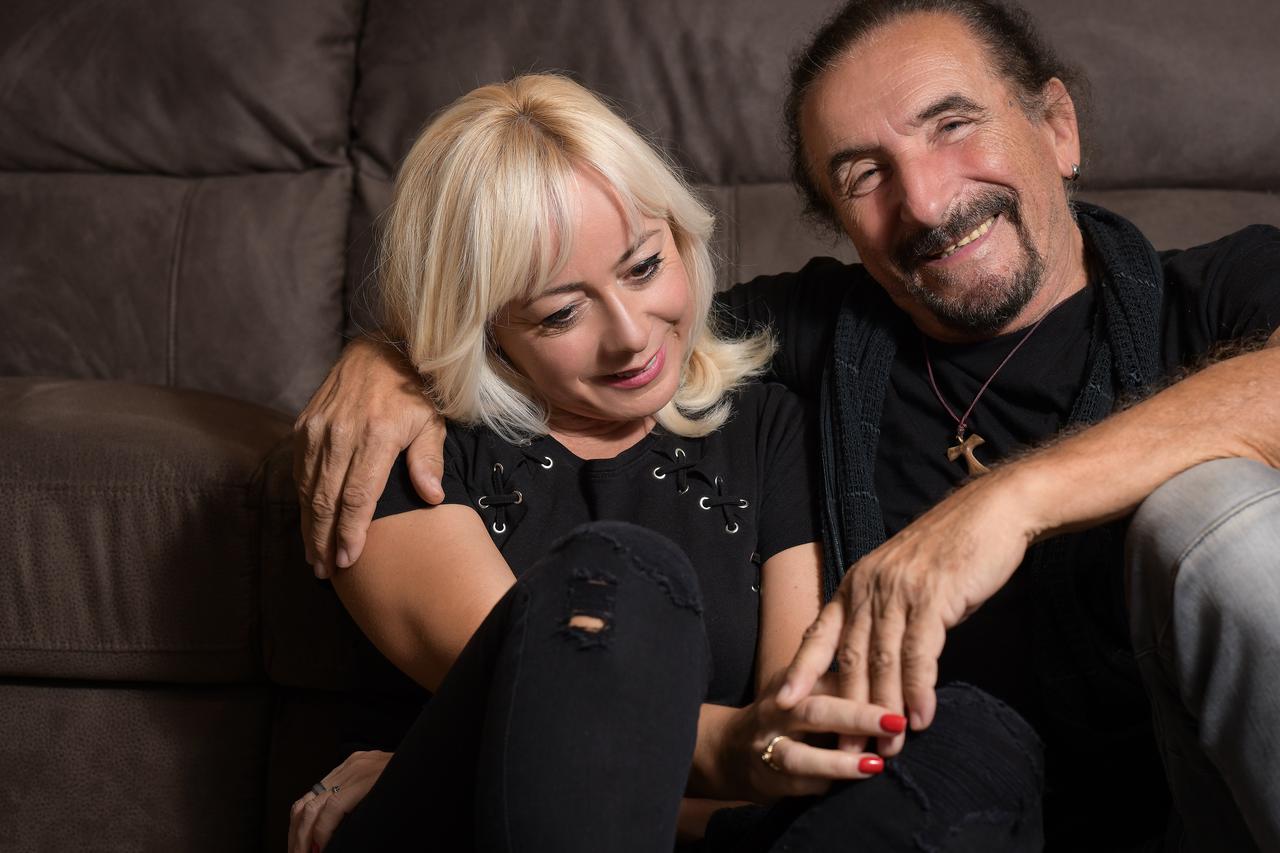 Zagreb: Željko Bebek s obitelji